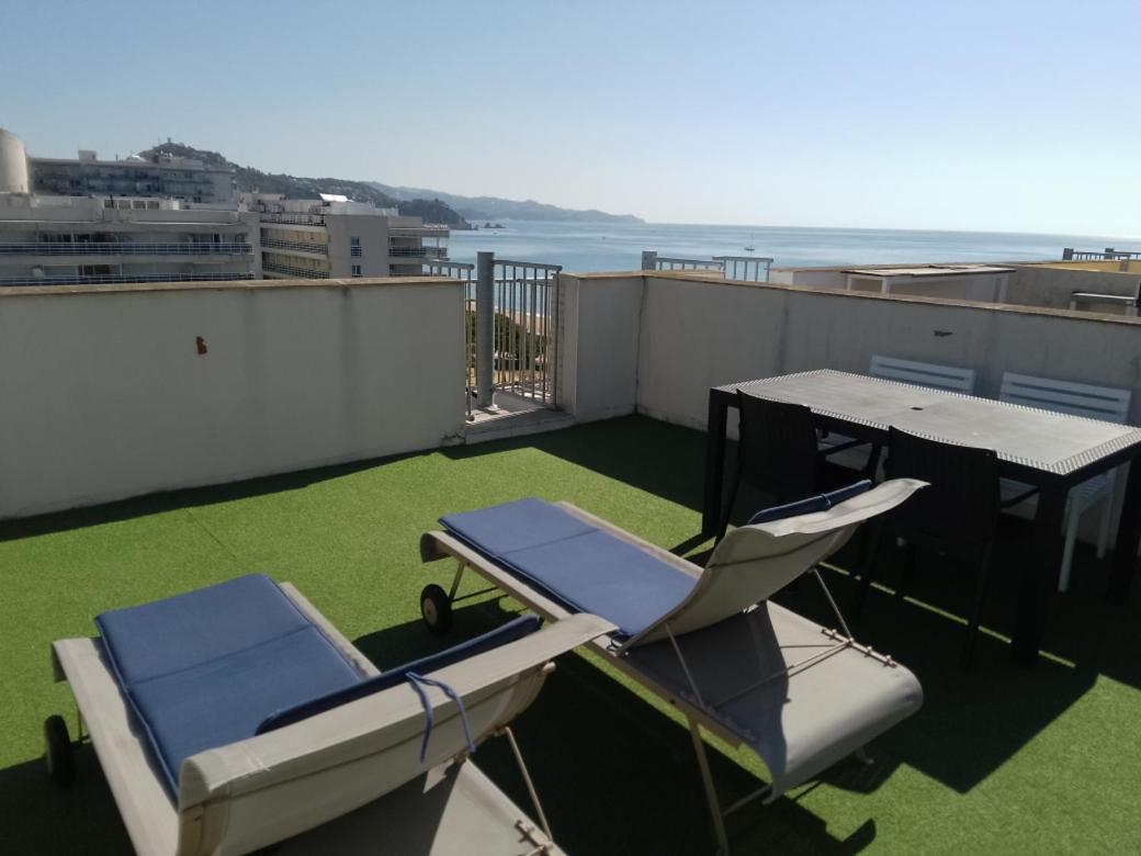 Appart Cosy T3 Blanes Luaran gambar